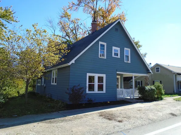 11 N Main St, North Salem, IN 46165