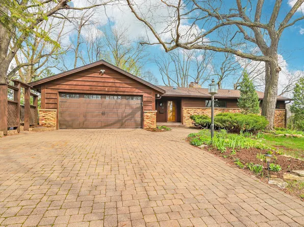 930 Toledo Ave N, Golden Valley, MN 55422