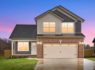 861 Macon Ln, Clarksville, TN 37042