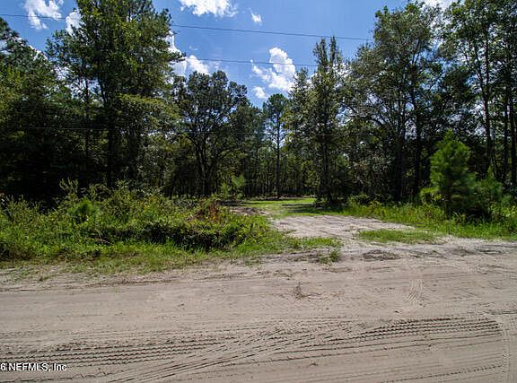 5th image of 4406 LORI LOOP Road