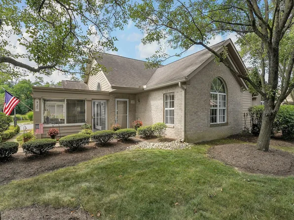 127 Abbeycross Ln, Westerville, OH 43082