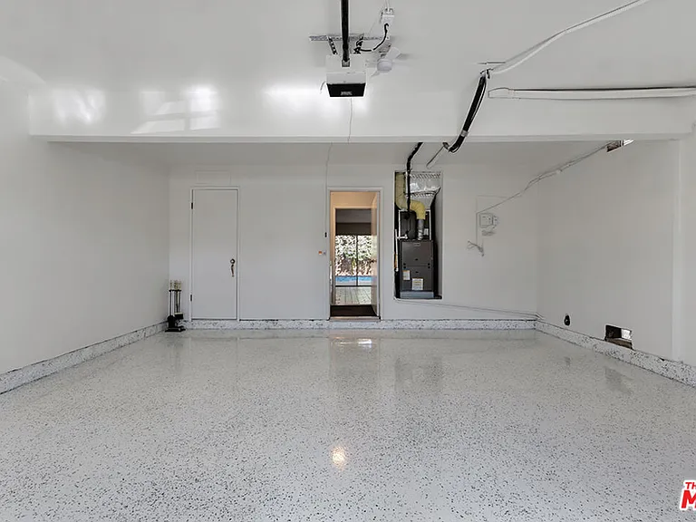 603 Racquet Club Ln — Photo 37