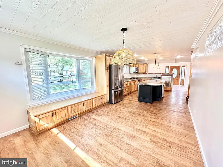 2304 McAuliffe Dr — Photo 5