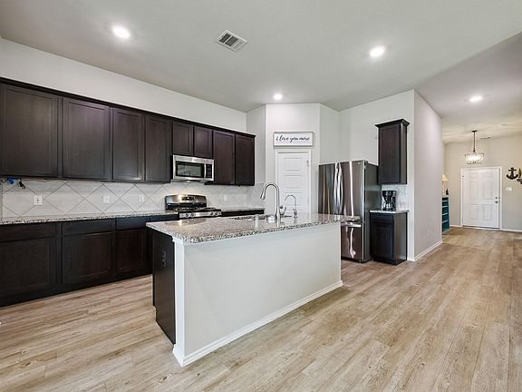3rd image of 1185 Colt Creek Ct