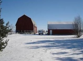 1441 E Centerline Rd, Saint Johns, MI 48879