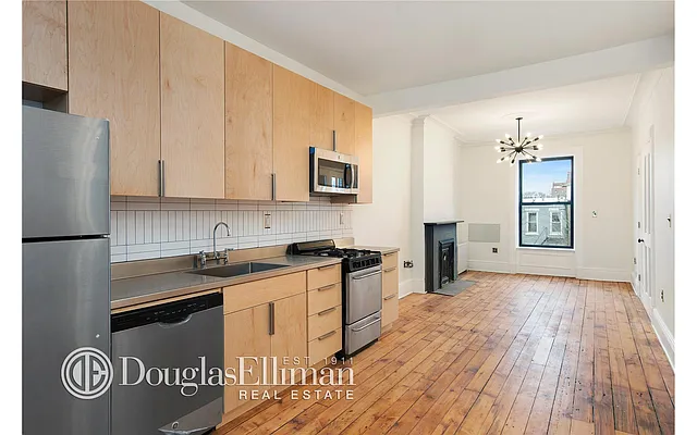 Rented by Douglas Elliman | media 10