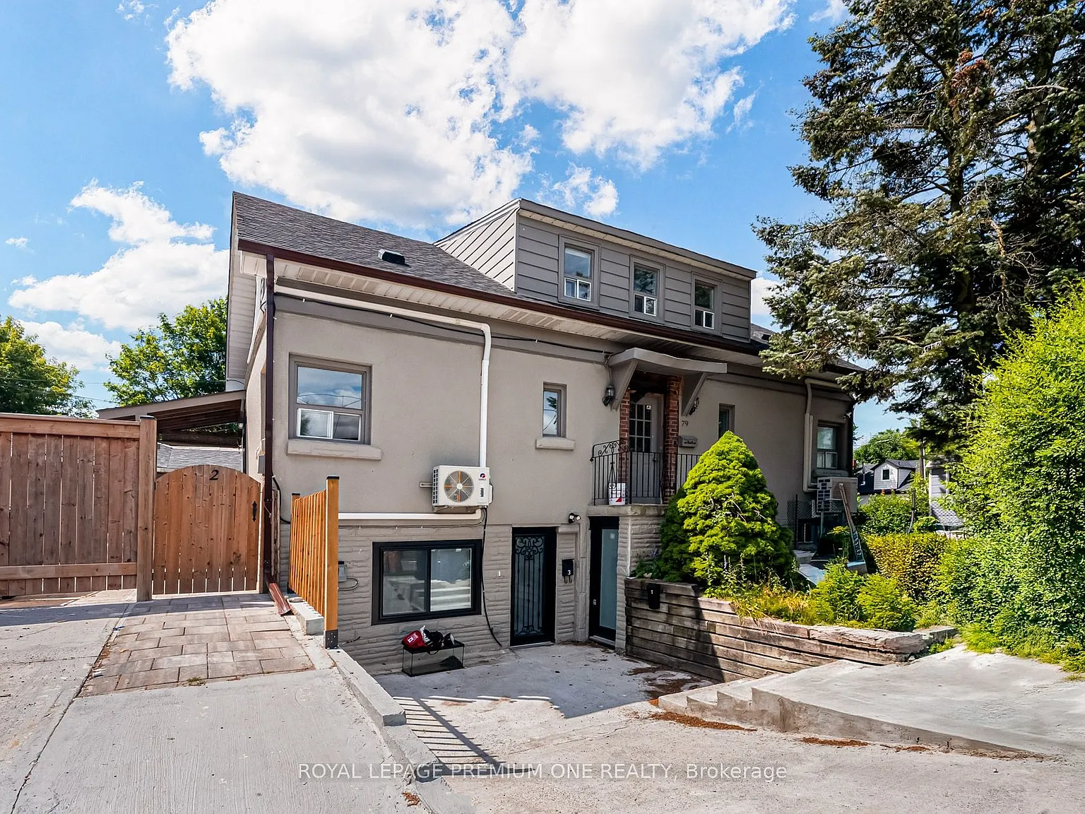 2 bed, $2,899 — Photo 1
