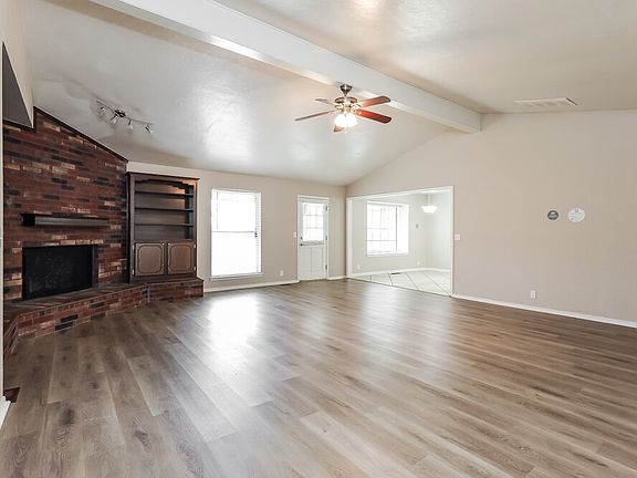 4th image of 1112 Briar Bend Trl