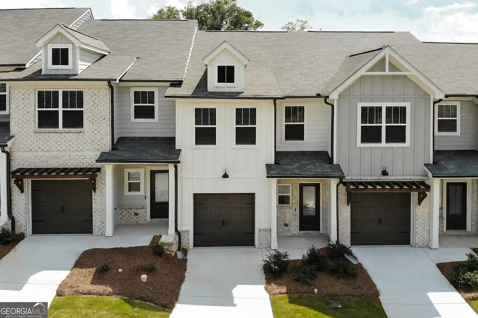 25 Benscot Dr photo 1