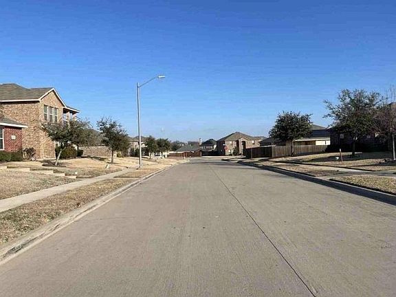 5th image of 2314 Bonnywood Dr