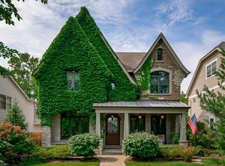 14 S Thurlow St, Hinsdale, IL