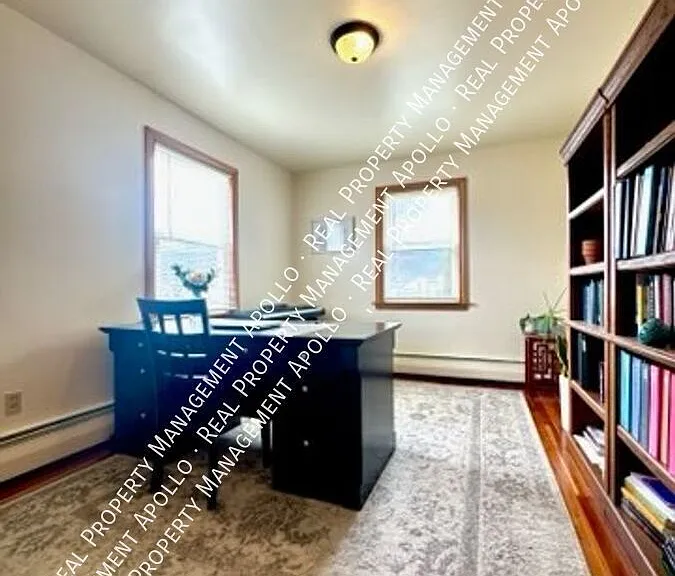 1129 Jordan Ave — Photo 10
