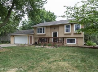 1218 Richard George Dr, Norwalk, IA 50211