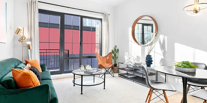 Rented by Hillel Realty Group | media 42