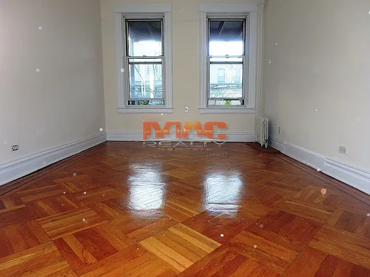 Rented by MAC Realty NY | media 3