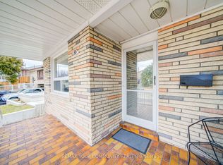 69 Wintergreen Rd, Toronto, ON M3M2H9