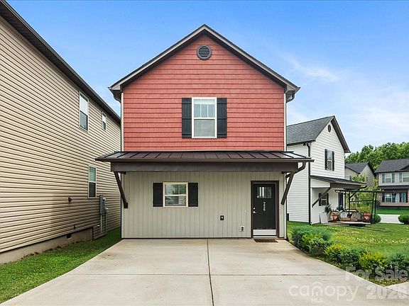 2nd image of 226 Cardwell Ln
