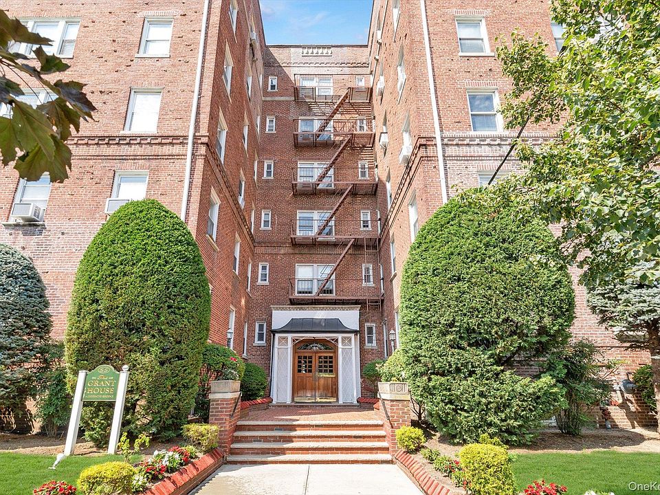 1st image of 55 Grand Avenue #2A