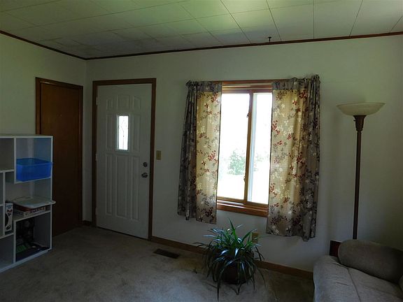 3rd image of 1405 E Wausau Ave