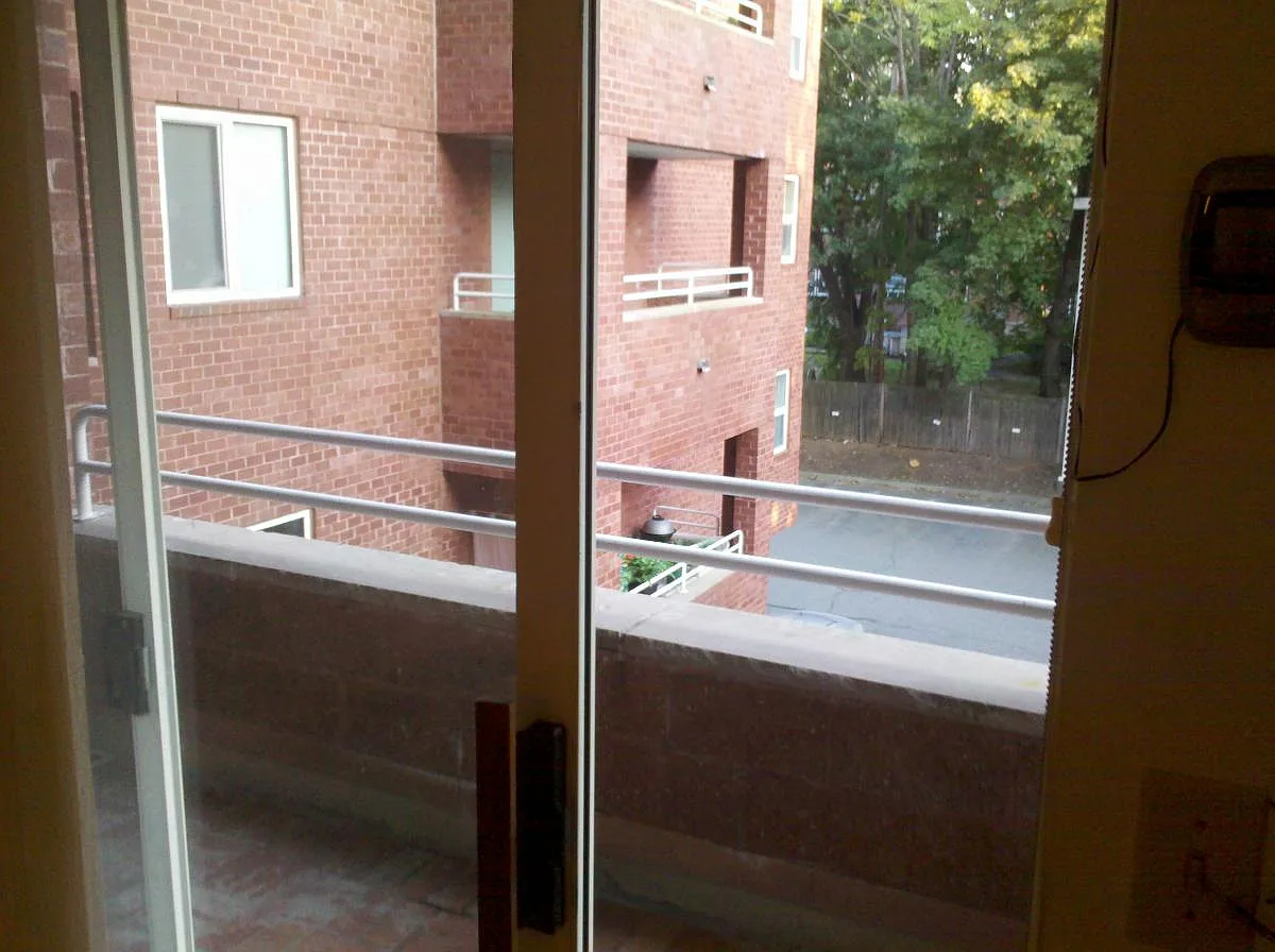2 bed, 1050 sqft, $3,400 — Photo 2