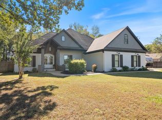 101 Burgess Ln, Greenbrier, AR 72058