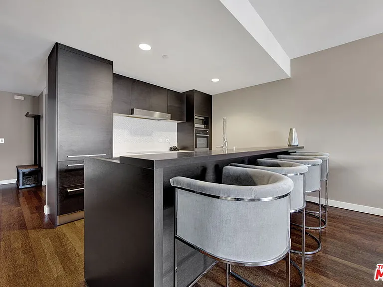 6250 Hollywood Blvd #6F — Photo 8