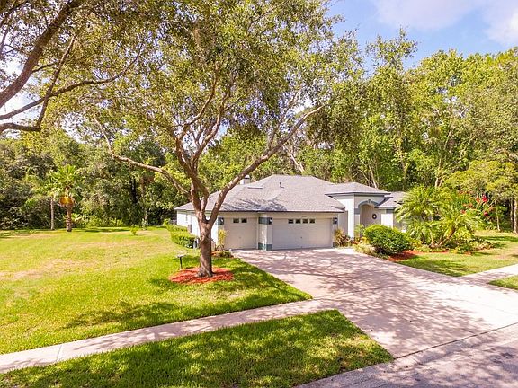 2nd image of 12501 Riverglen Dr