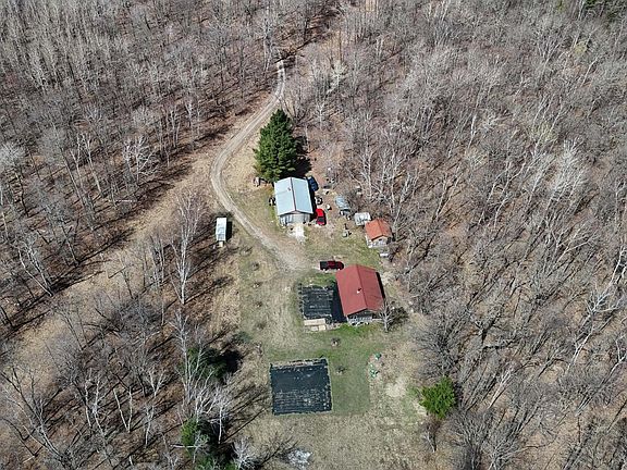 3rd image of 2251 Fahrenholz Rd NE