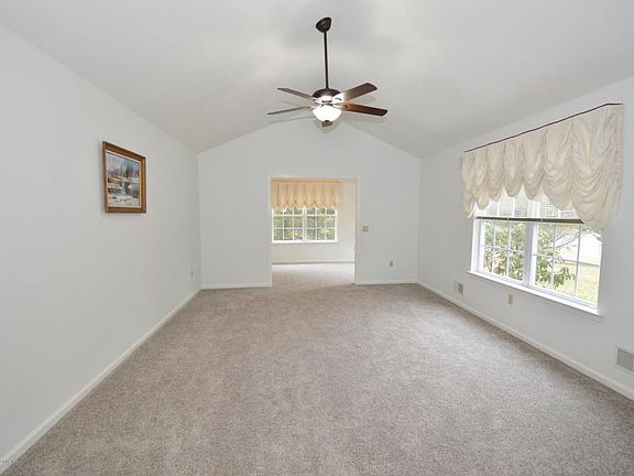 3rd image of 2353 W Ashfield Ct