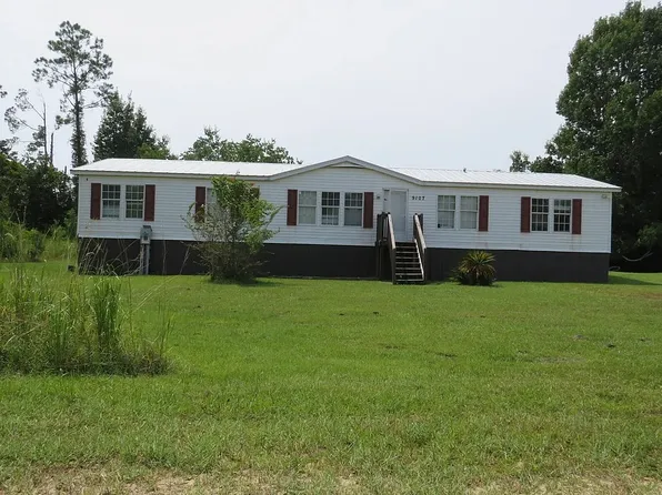 9107 Newberry Rd, Youngstown, FL 32466