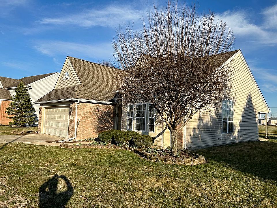 2nd image of 3112 Wilshire Dr