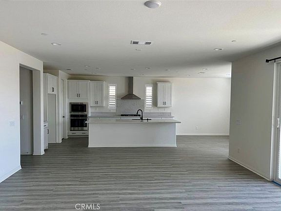 5th image of 39547 Verbena Way