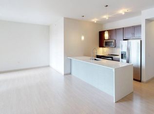 116 S Hamilton St #605, Madison, WI 53703