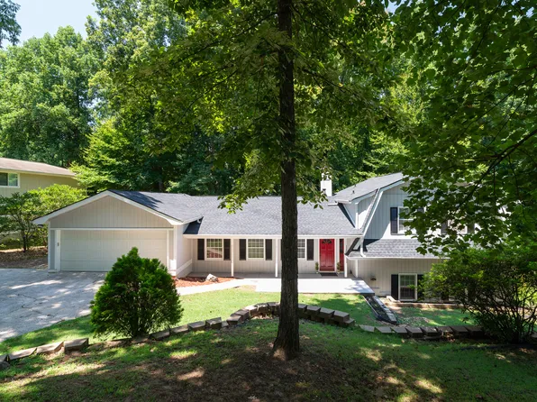 1293 Colony Dr, Marietta, GA 30068