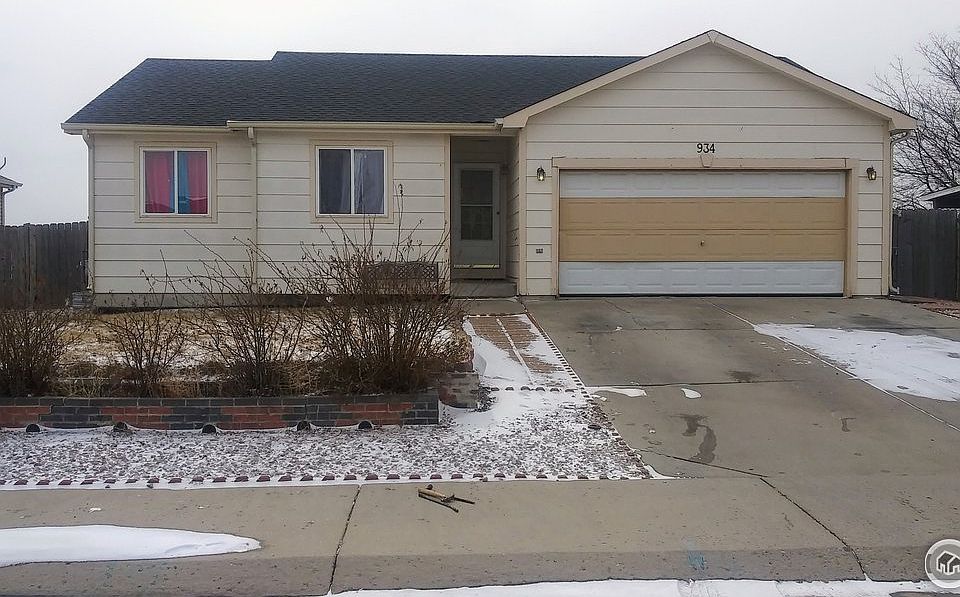 1st image of 934 E 25th Street Ln