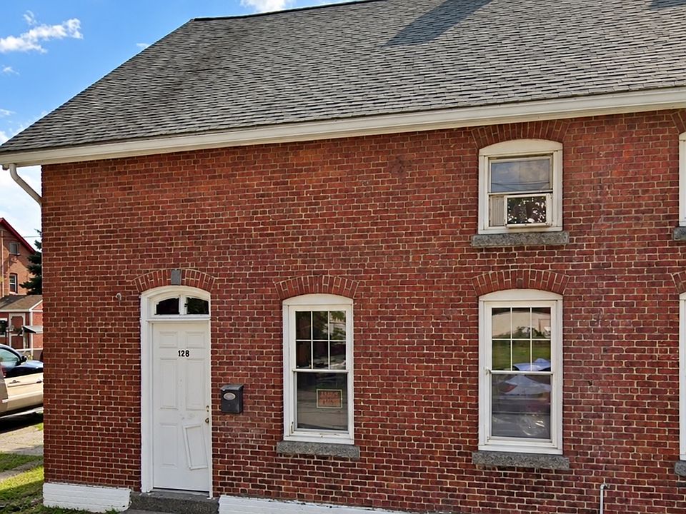 1st image of 12 Lawrence St #B