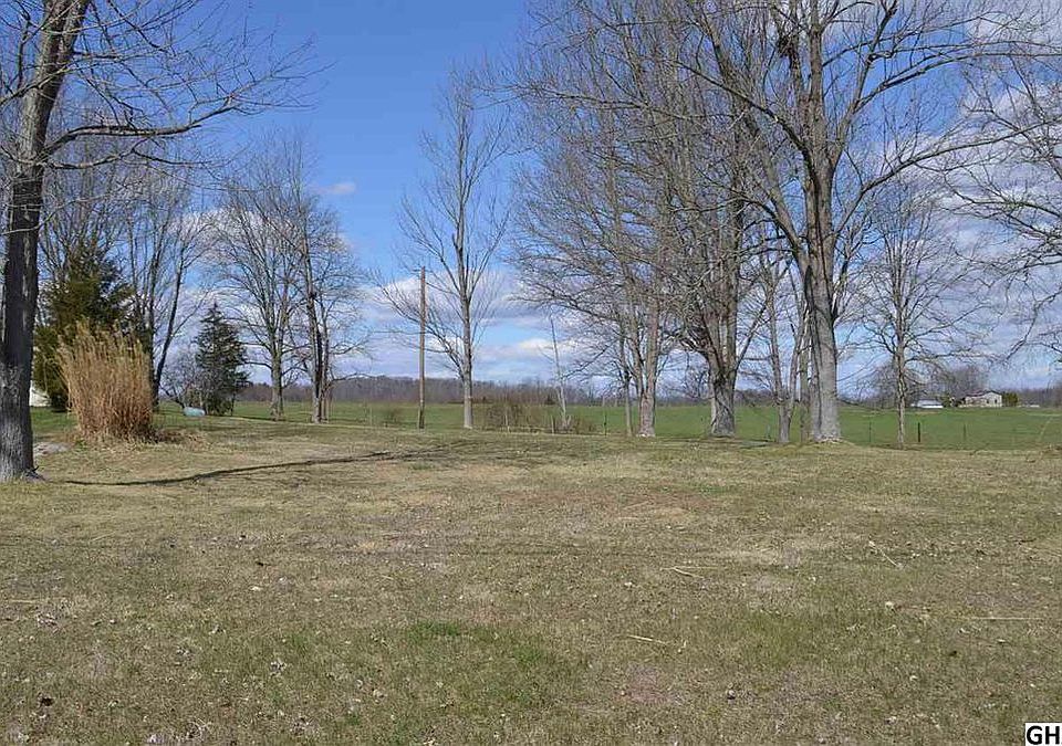 1st image of 21 McCandless Dr