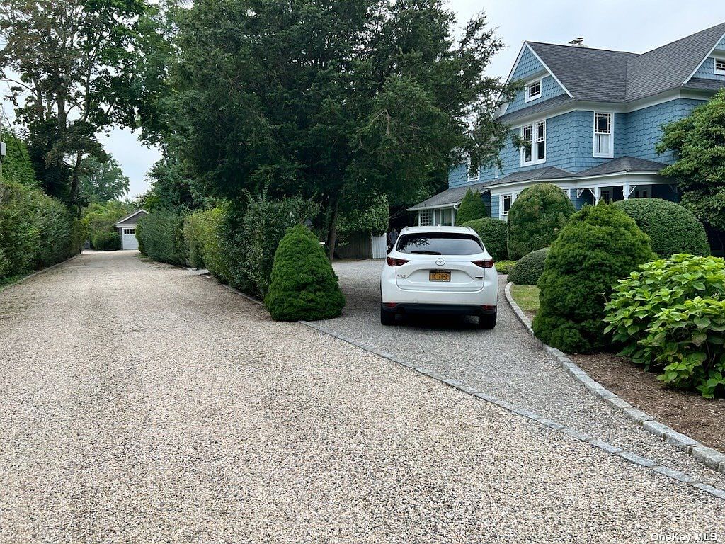 121 Elm Street, Southampton, NY 11968 Zillow