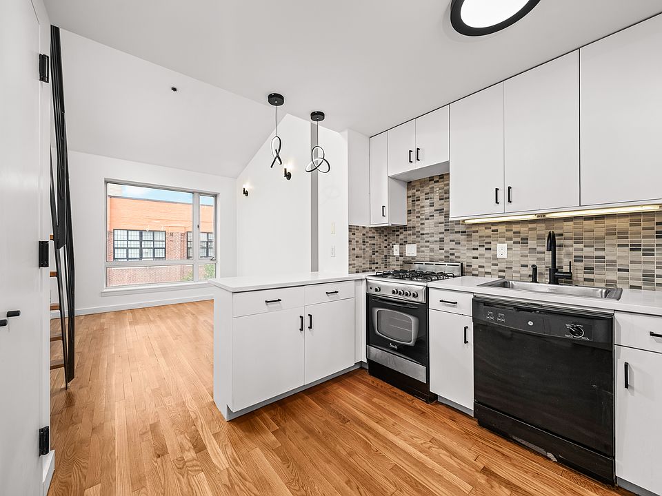 1st image of 342 Eldert St APT 409