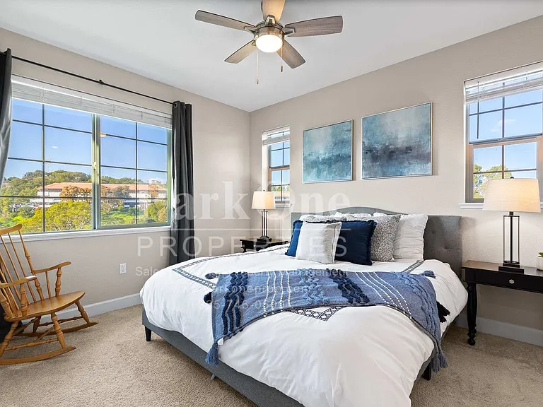 101 Laurel Knoll Dr — Photo 15