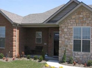 124 Rumsey Cir UNIT B, Versailles, KY 40383