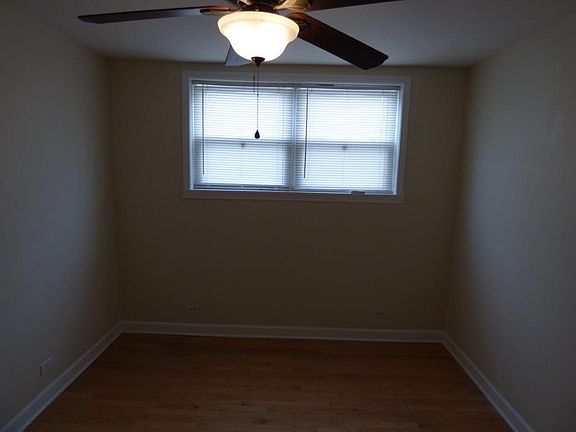 2nd image of 2636 W Foster Ave APT 202