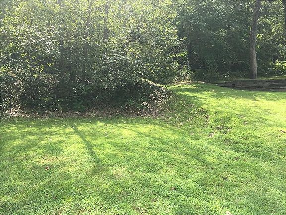 5th image of 10933 Lakeside Dr