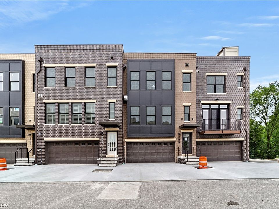 1st image of 11219 N Park Pl