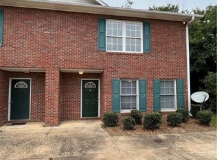 147 Harmon Dr #H, Auburn, AL 36832