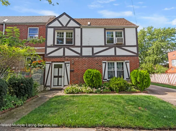 41 Domain St, Staten Island, NY 10314