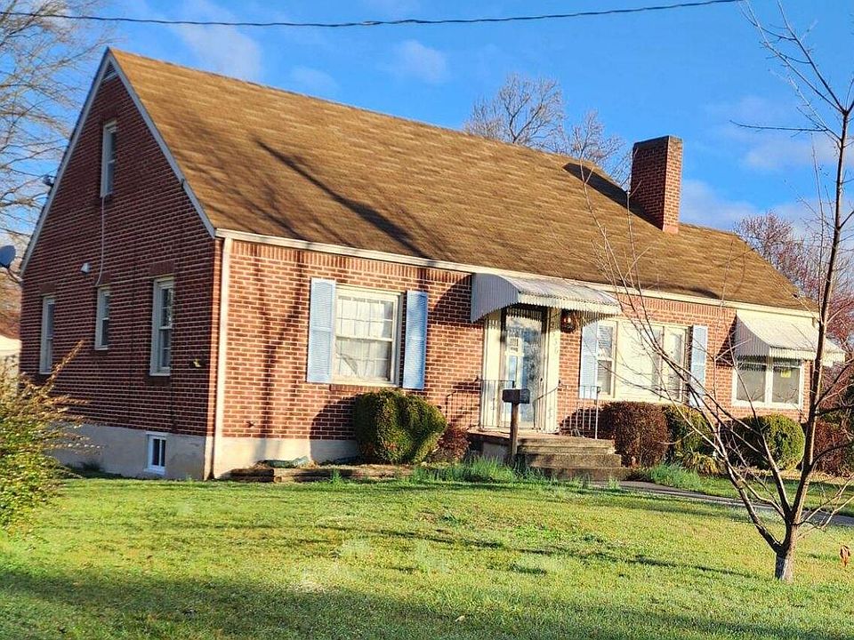 1st image of 2536 Dorchester Dr NW
