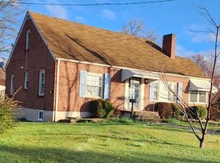 2536 Dorchester Dr NW, Roanoke, VA 24012