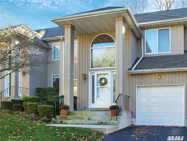 1st image of 24 Stone Gate Ct