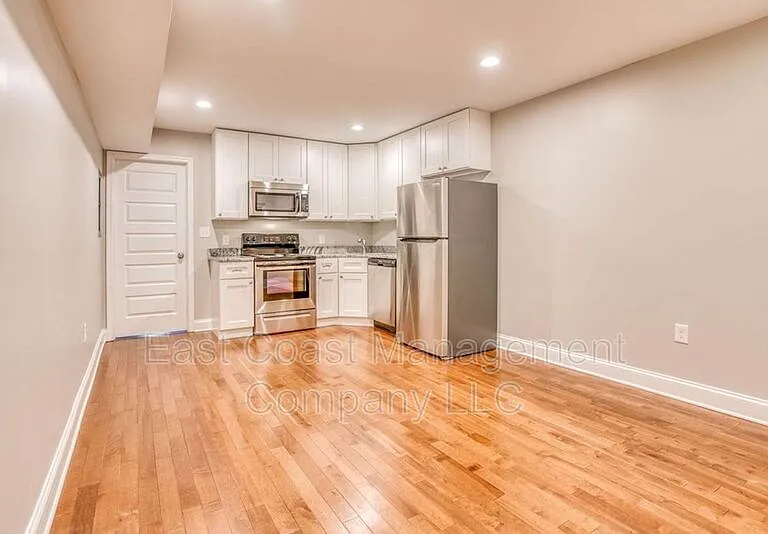 1623 E Baltimore St #3 — Photo 4